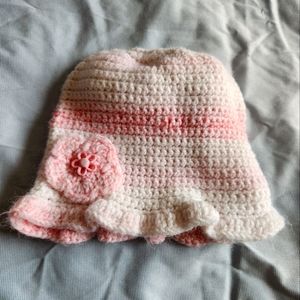 Adorable baby girl hat!